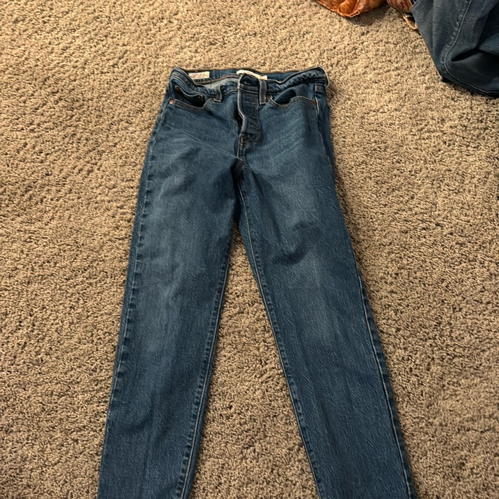 levi’s wedgie jeans, dark blue, size 25